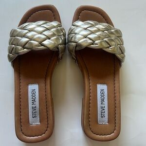 Steve Madden mini heel sandals